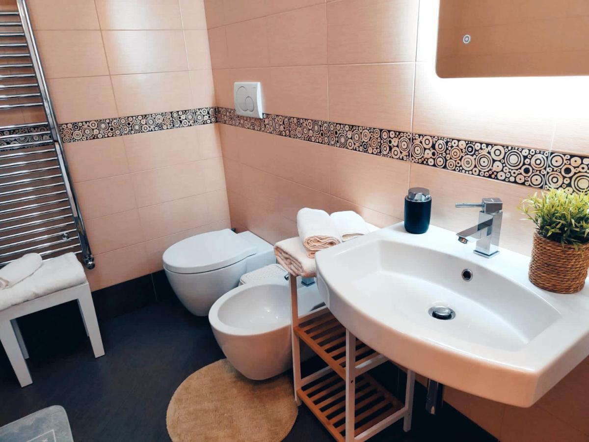 Deluxe Alba Apartment Локоротондо Екстериор снимка